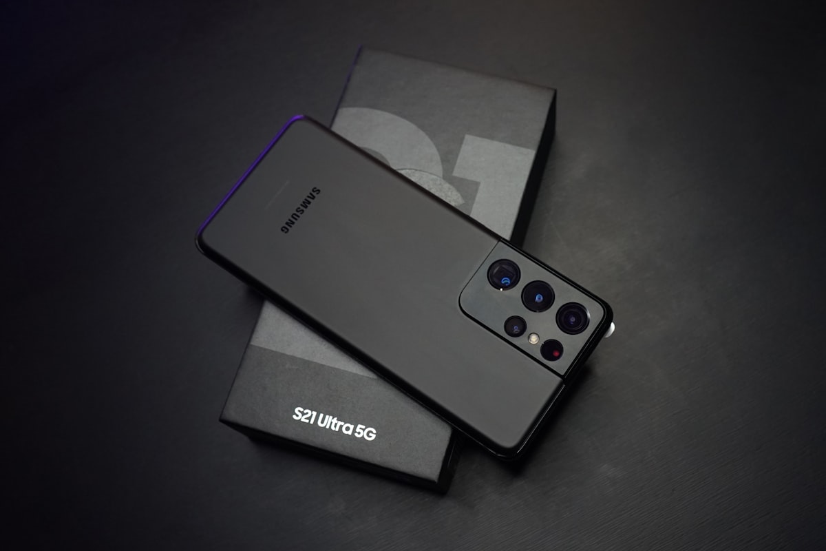 Samsung IMEI check and Galaxy model lookup Samsung phone used for Galaxy IMEI and model lookup